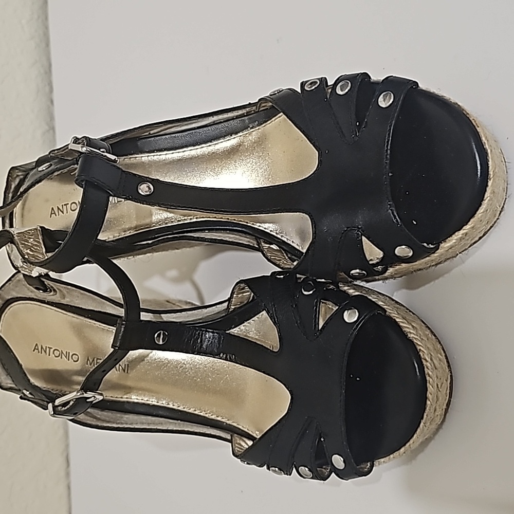 Antonio Melani Wedges Size 9.5M
